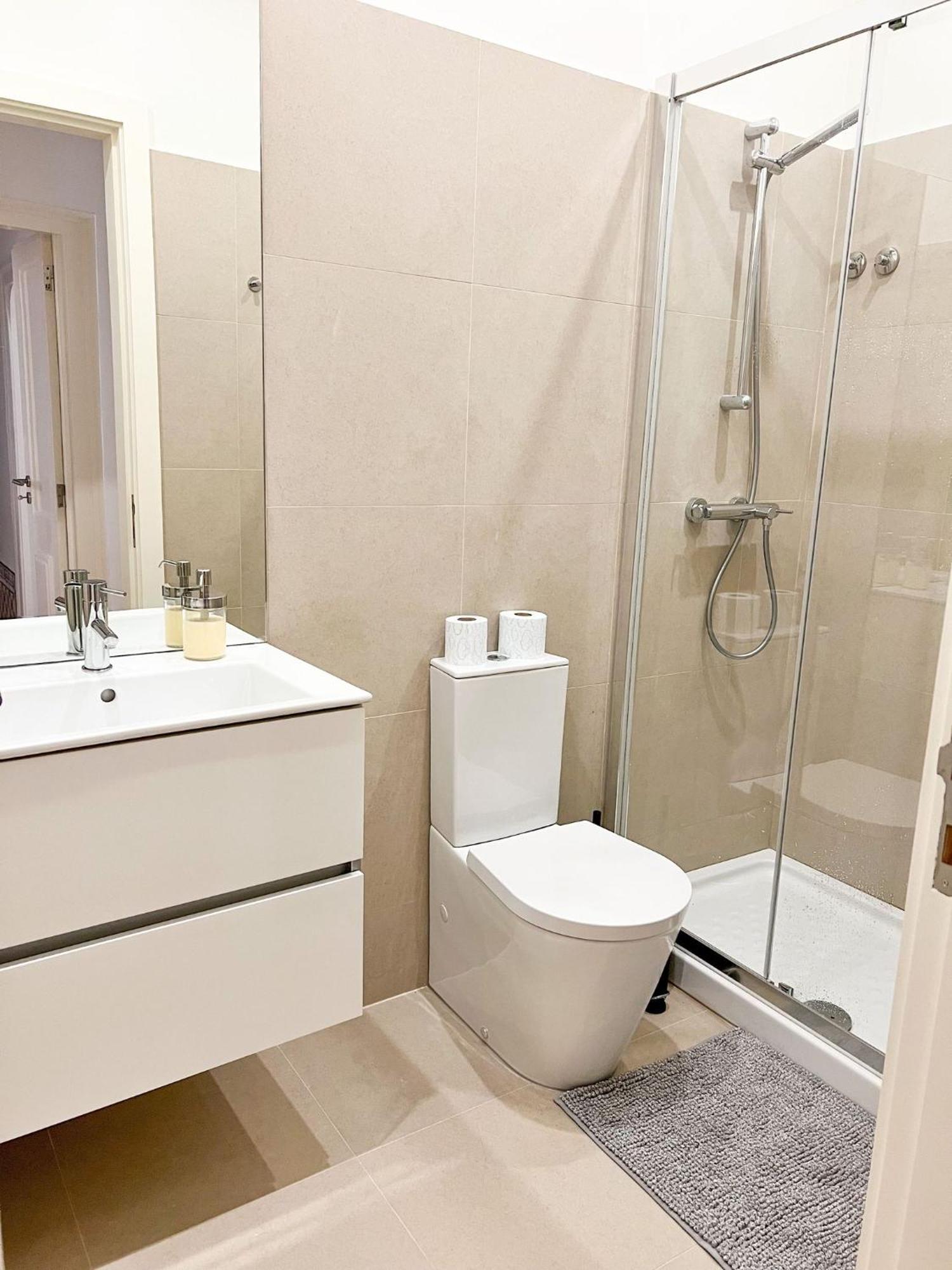 Cozy Room With Privative Bathroom On Rua Augusta Lisboa Exterior foto